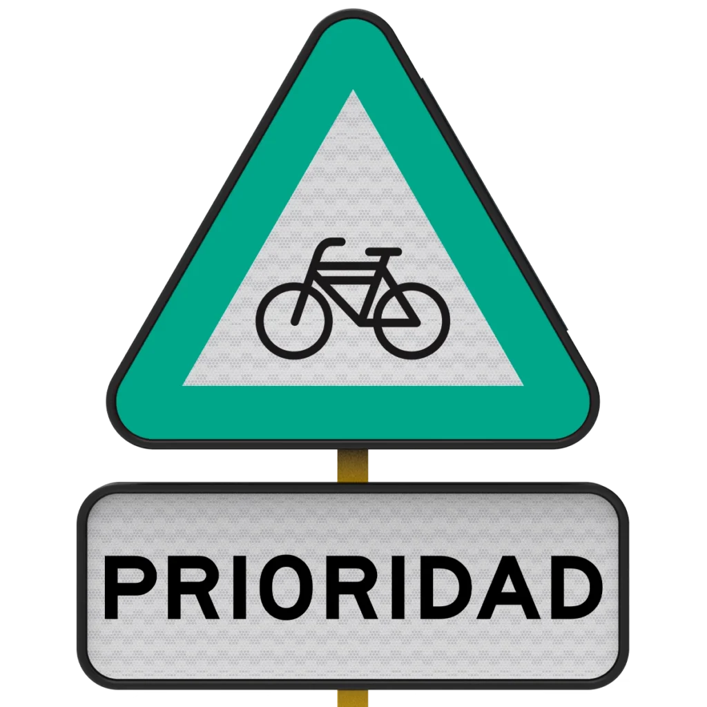 señal de tránsito con prioridad ciclista para reforzar seguridad vial en intersecciones